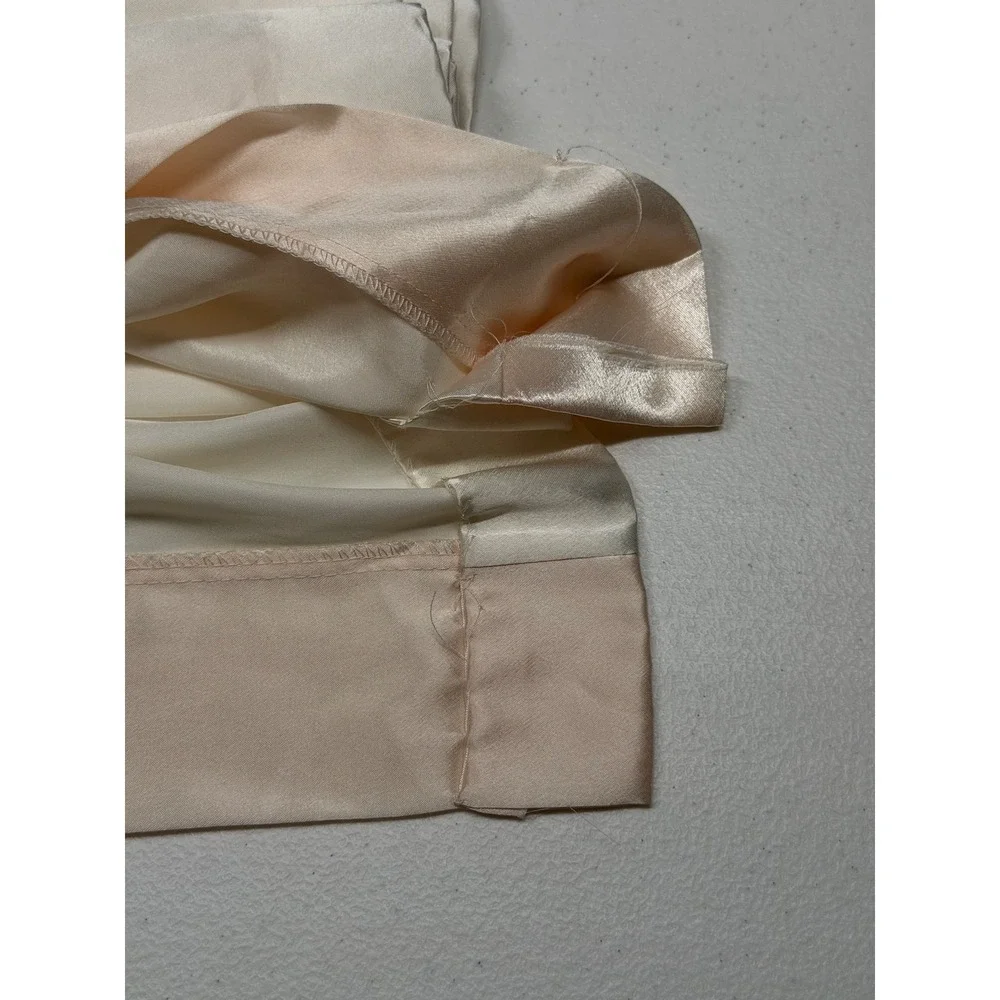 Vintage Natori Robe Womens Medium Ivory Satin Lace Floral Bridal Romantic Dainty